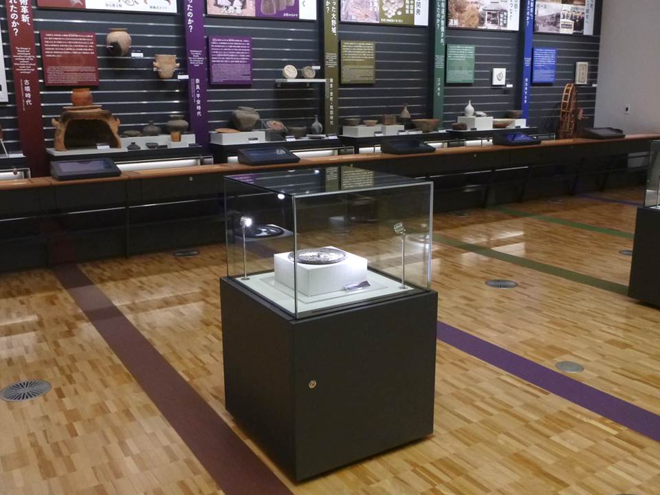 三角縁神獣鏡(大野城心のふるさと館2階) 三角縁神獣鏡(大野城心のふるさと館2階)