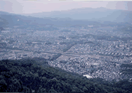 大野城跡から見た水城写真